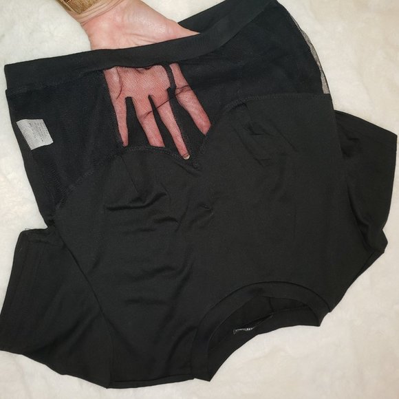 Sexy Mesh Crop Top - Picture 2 of 3